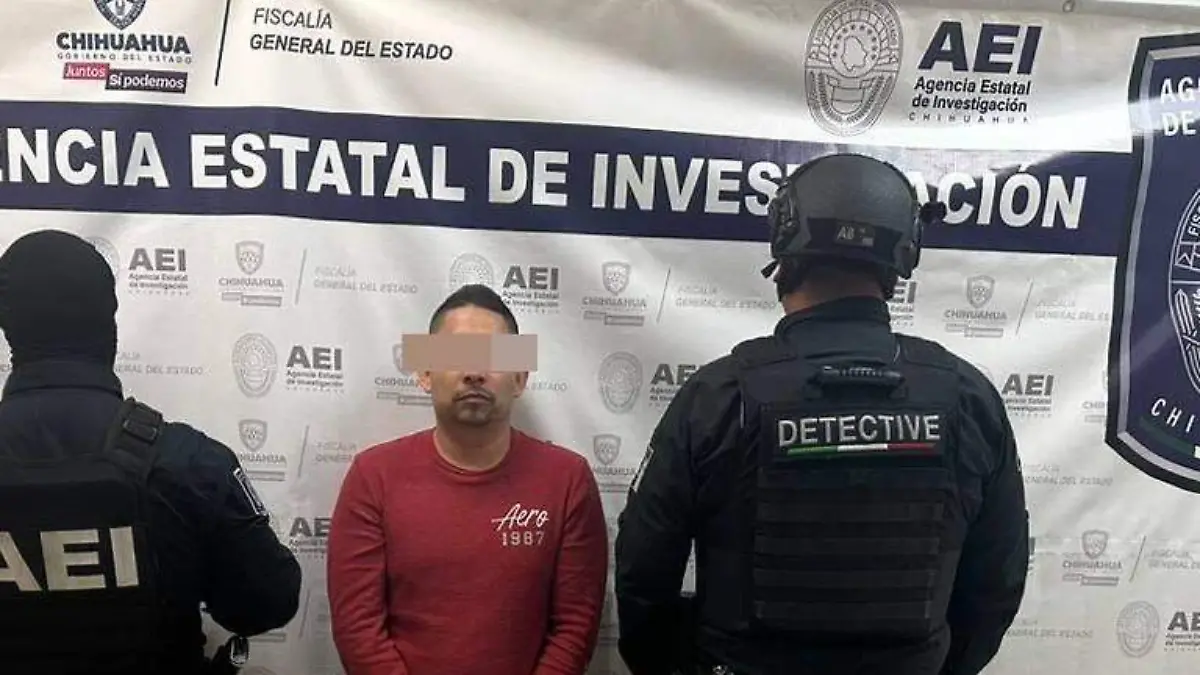 DETIENEN A HOMBRE EN COLONIA AZTECAS (4)